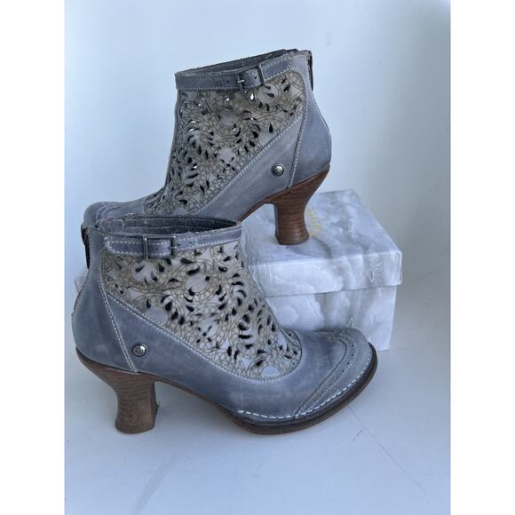 Womens Neosens Gray Leather Cutout Heeled Ankle Shoes Booties Spain EU 36/ US 6 - Picture 8 of 13